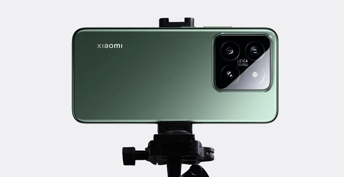 Смартфон Xiaomi 14 12/256 ГБ "нефритовый зелёный" (2sim) Смартфон Xiaomi 14 12/256 ГБ "нефритовый зелёный" (2sim) - 4