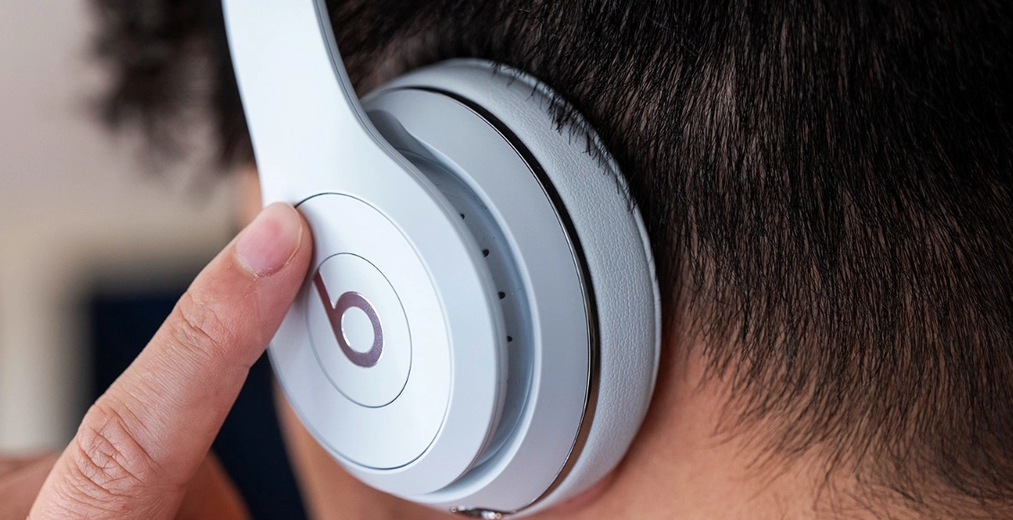 Беспроводные наушники Beats Solo 3 чёрный Беспроводные наушники Beats Solo 3 чёрный - 5