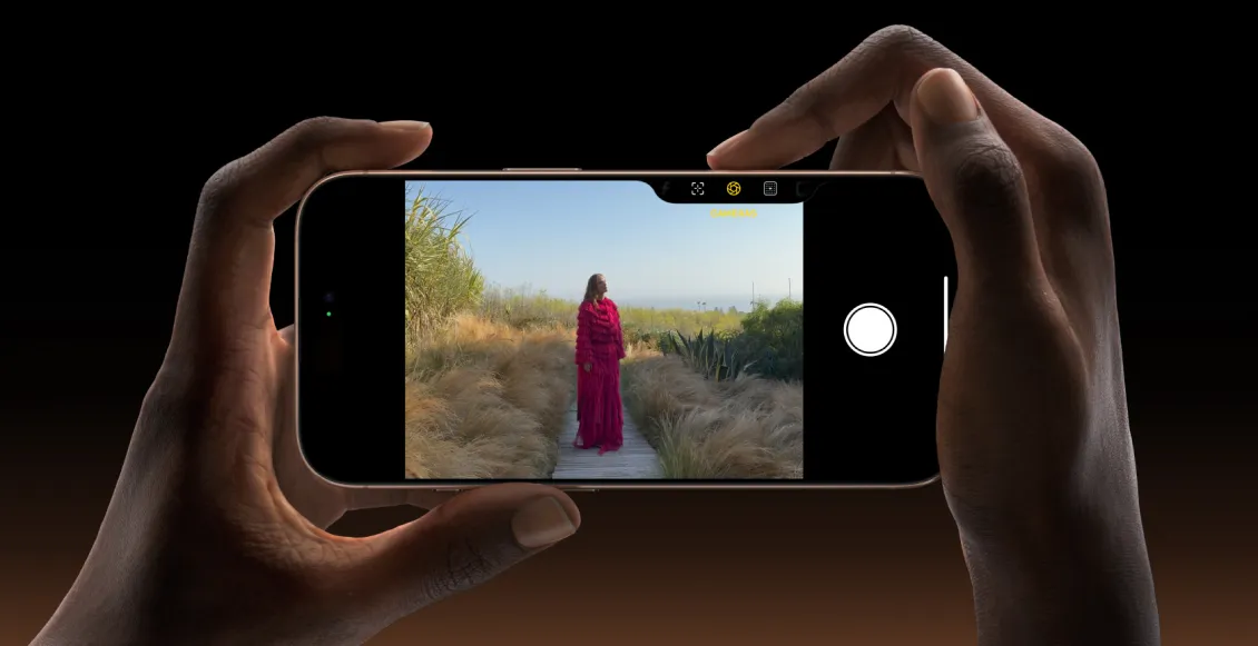 Смартфон Apple iPhone 16 Pro 128 ГБ "пустынный титан" (2sim) Смартфон Apple iPhone 16 Pro 128 ГБ "пустынный титан" (2sim) - 3