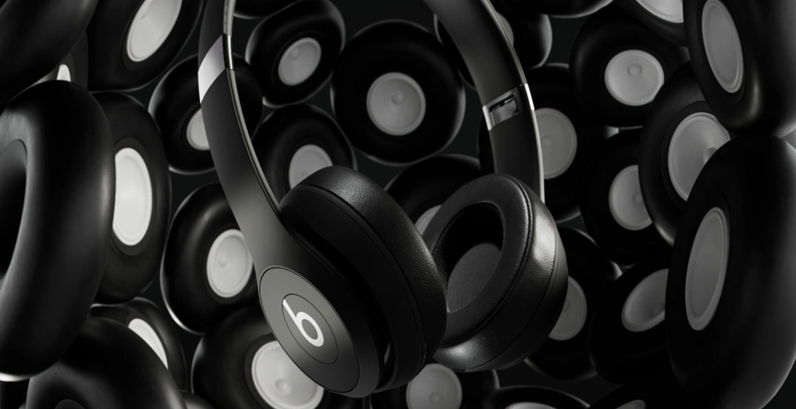 Беспроводные наушники Beats Solo 4 синий Беспроводные наушники Beats Solo 4 синий - 1