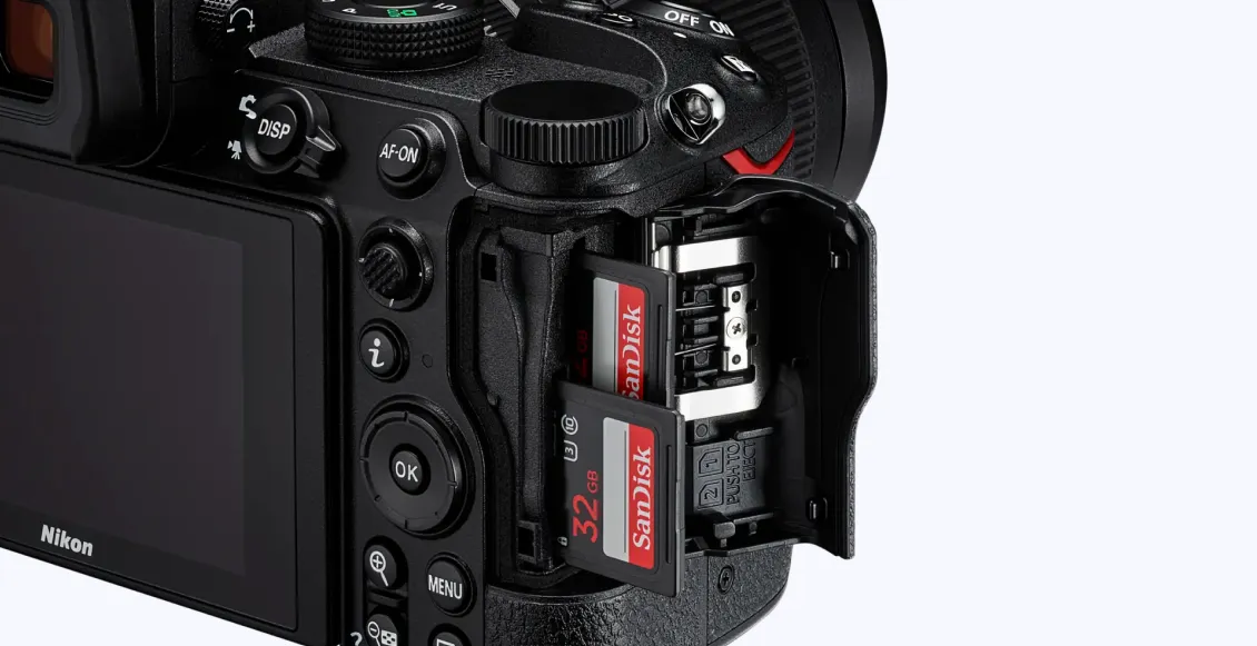 Фотоаппарат Nikon Z5 Kit 24-50mm f/4-6.3 чёрный Фотоаппарат Nikon Z5 Kit 24-50mm f/4-6.3 чёрный - 5